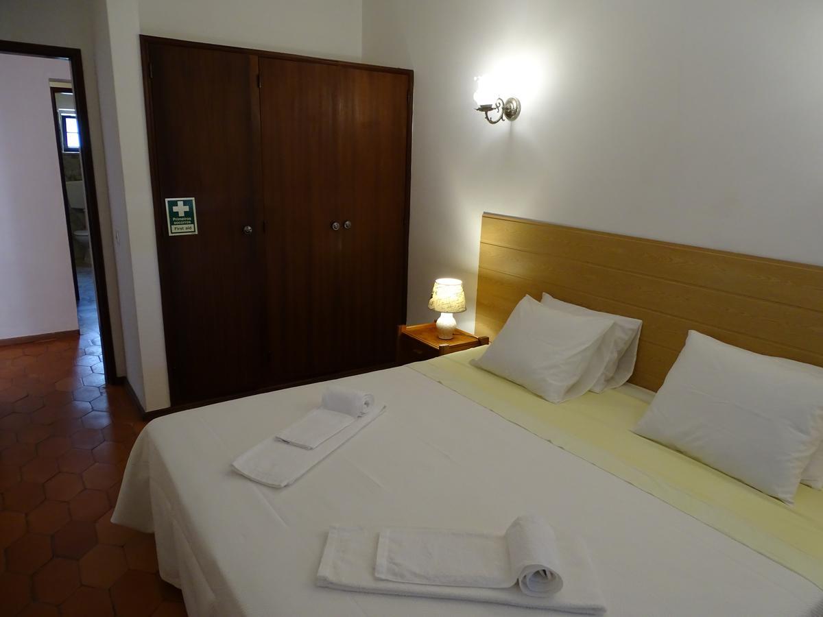 Falfeira Apartments Lagos Esterno foto