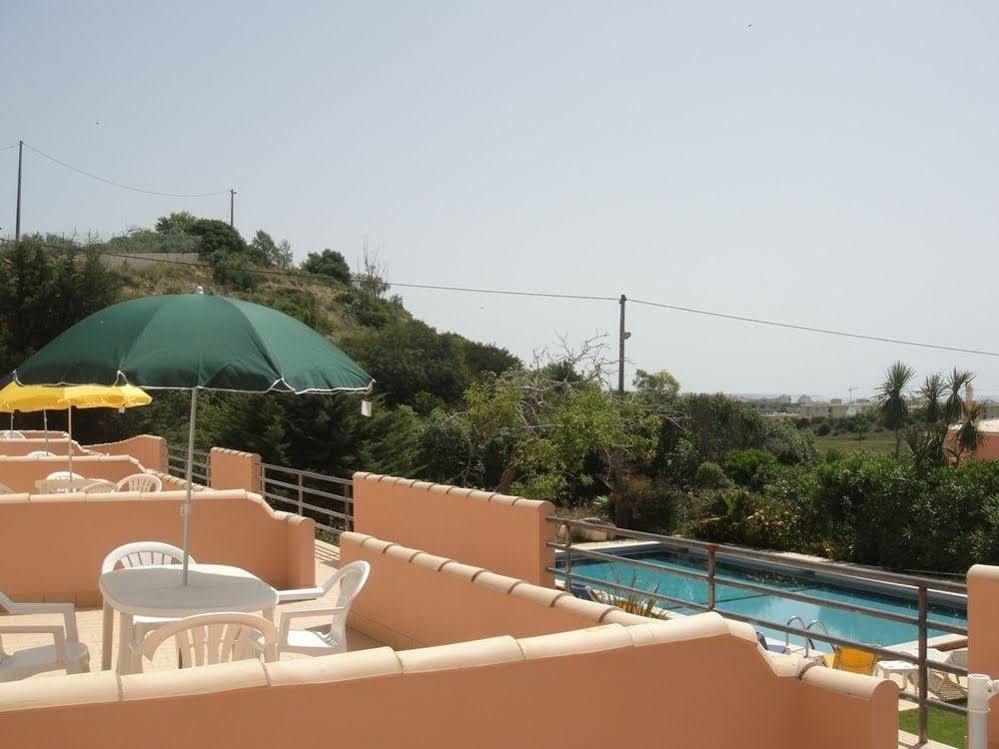 Falfeira Apartments Lagos Esterno foto